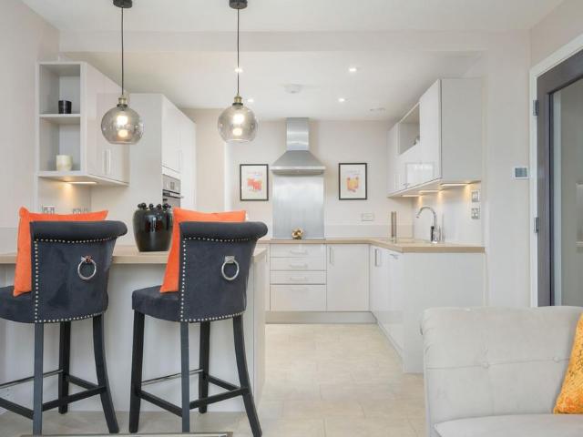 Flat for sale in Antonshill, Scotland
