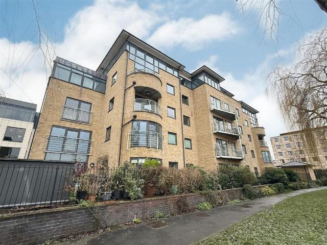 Flat for sale in The Groves, High Field
