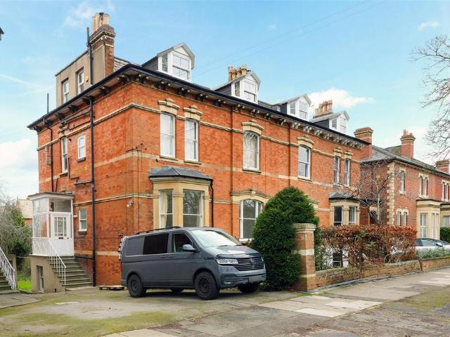 Flat for sale in Golden Valley, Gloucestershire