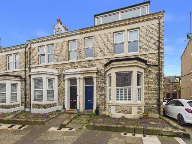 Flat for sale in Tynemouth, Isle Of Man