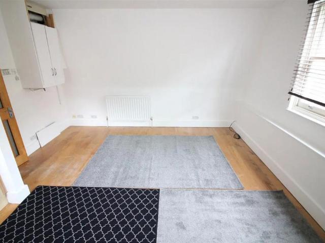 Flat for sale in St Margarets, Greater London