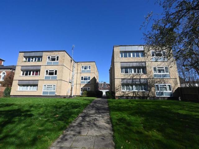 Flat for sale in Harborne, West Midlands