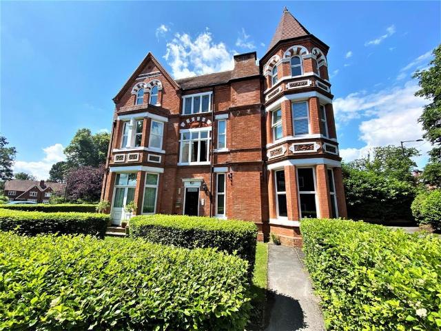Flat for sale in Wake Green, West Midlands