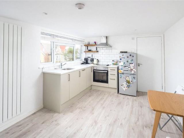 Flat for sale in Forest Gate, Greater London