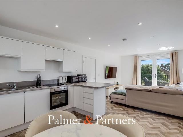 Flat for sale in Moulsham, Chelmsford