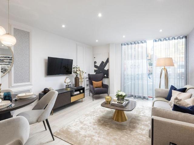 Flat for sale in Brooklands, Monks Orchard