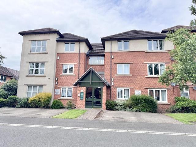 Flat for sale in Darlington