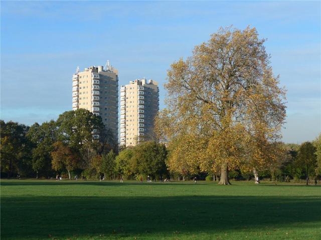 Flat for sale in London Borough of Lambeth, Greater London