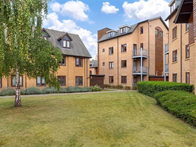 Flat for sale in Arrington, Cambridgeshire