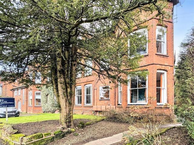 Flat for sale in Wake Green, West Midlands