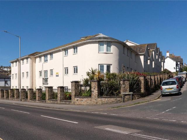 Flat for sale in Wherrytown, Penzance