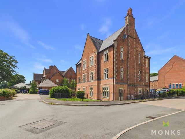 Flat for sale in Shelton, Frankwell