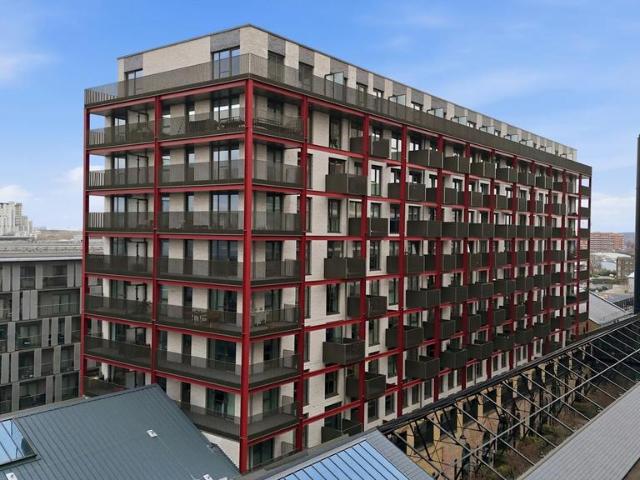 Flat for sale in Glyndon, Plumstead
