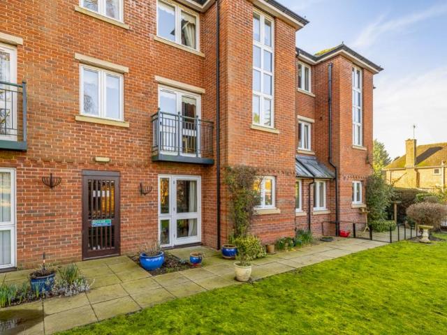 Flat for sale in Gosberton Clough, Lincolnshire