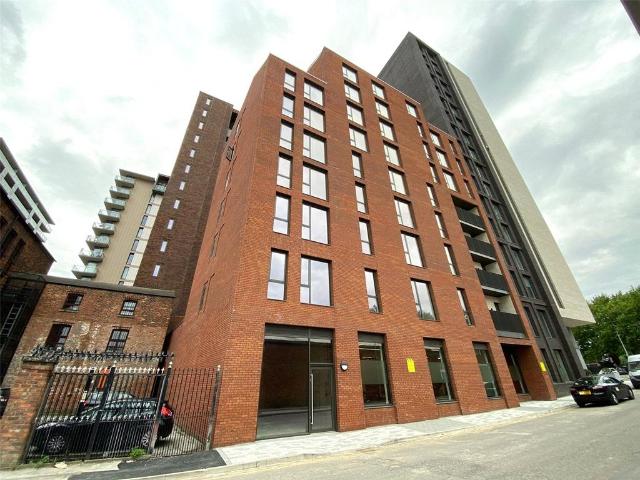 Flat for sale in Blackfriars, Salford