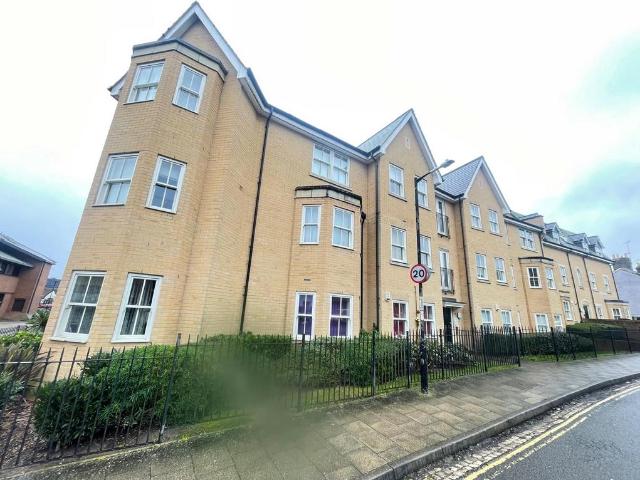 Flat for sale in The Dales, Key Street