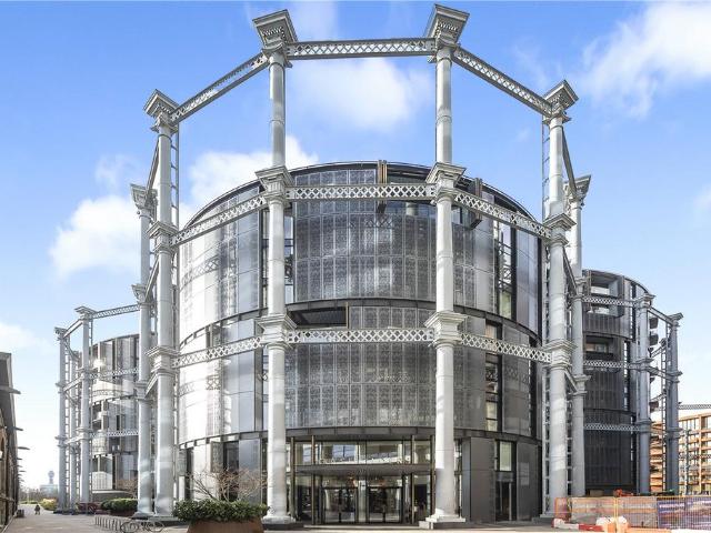 Flat for sale in King's Cross, Greater London