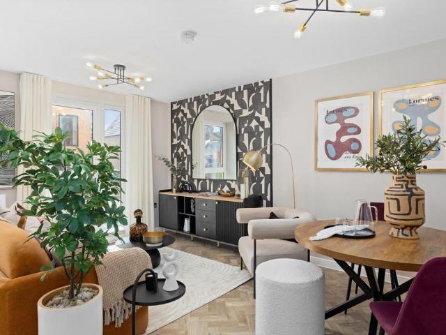 Flat for sale in Slough, Isle Of Man