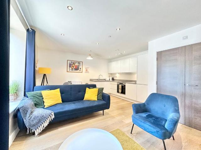 Flat for sale in Gorse Hill, Trafford Park