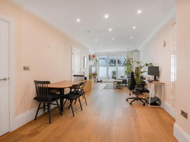 Flat for sale in Holloway, Isle Of Man