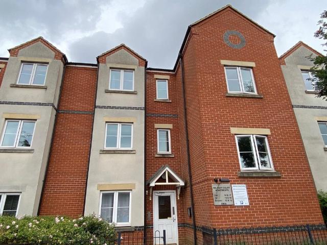 Flat for sale in Semilong, Northampton