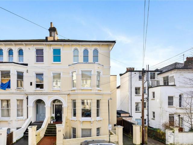 Flat for sale in Round Hill, Brighton & Hove
