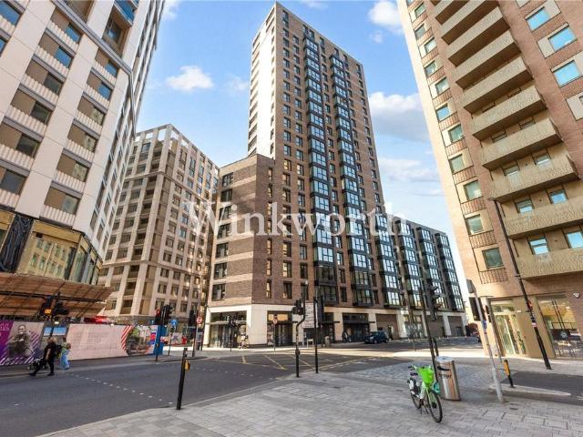 Flat for sale in Tottenham Hale, Greater London