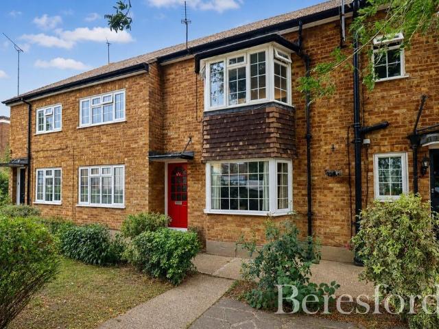 Flat for sale in London Borough of Havering, Greater London
