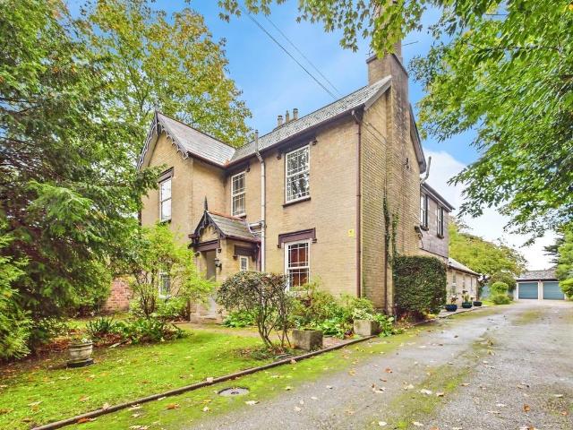 Flat for sale in Woolston, Isle Of Man