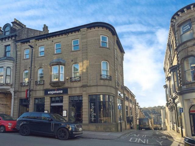 Flat for sale in Low Harrogate, Harrogate