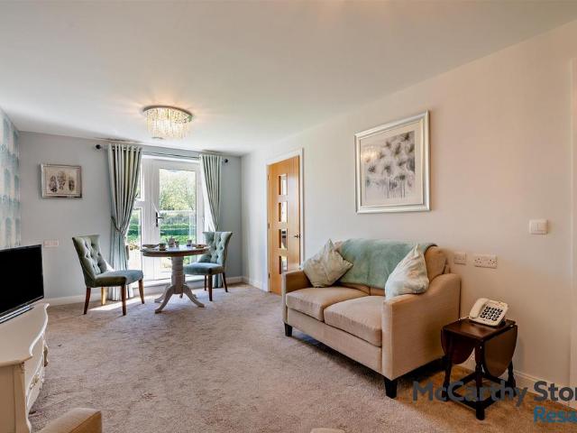 Flat for sale in Ilkley, West Yorkshire