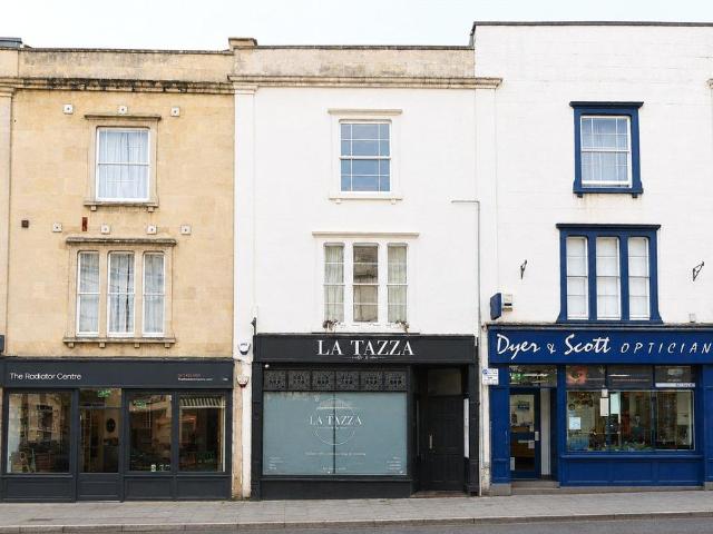 Flat for sale in Feckenham, City Of Bristol