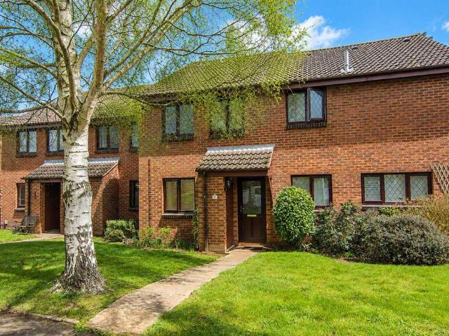 Flat for sale in Lichfield, Boley Park