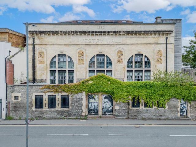 Flat for sale in St Jude's, Feckenham