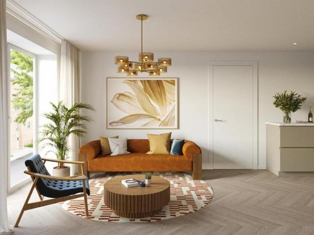 Flat for sale in Hexthorpe, South Yorkshire