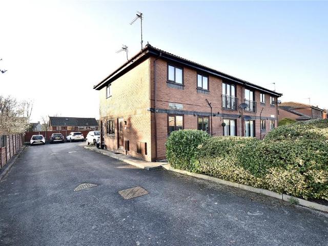 Flat for sale in Thorp, Pendock