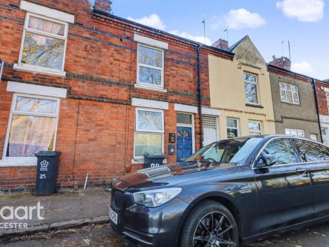 Flat for sale in Aylestone Park, Old Wharf