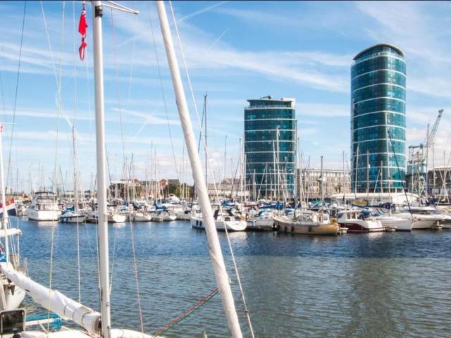 Flat for sale in Brompton, Gillingham