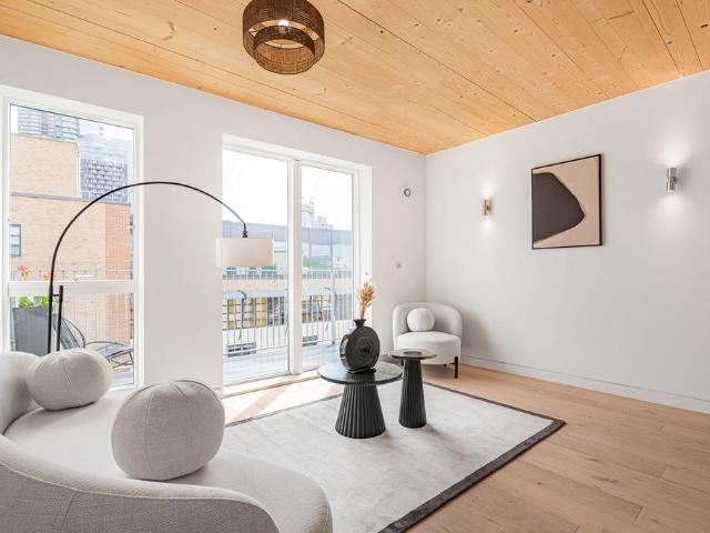 Flat for sale in Shoreditch, Greater London