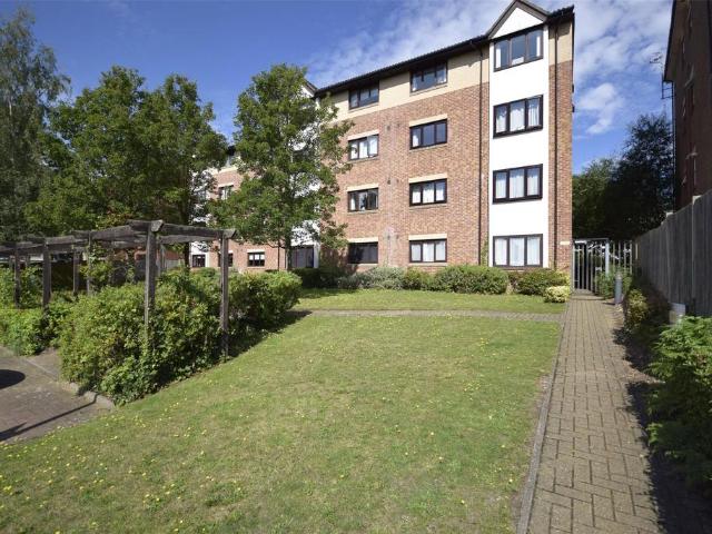 Flat for sale in Reffles Bridge, Red Hill