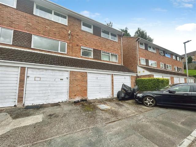 Flat for sale in Rodbourne, Swindon