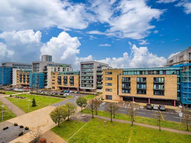 Flat for sale in Cardiff International Sports Village, Falcon Lodge