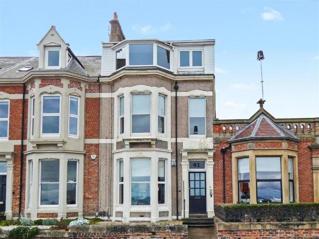 Flat for sale in Tynemouth, North Tyneside