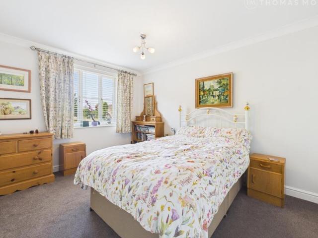 Flat for sale in Huntingdon, Cambridgeshire