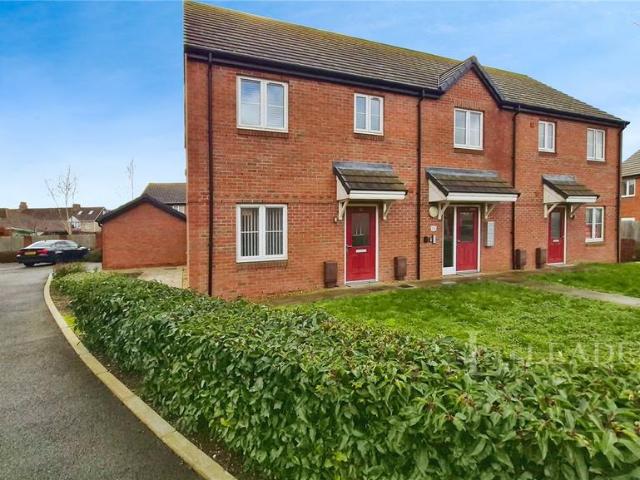 Flat for sale in Fareham, Hampshire