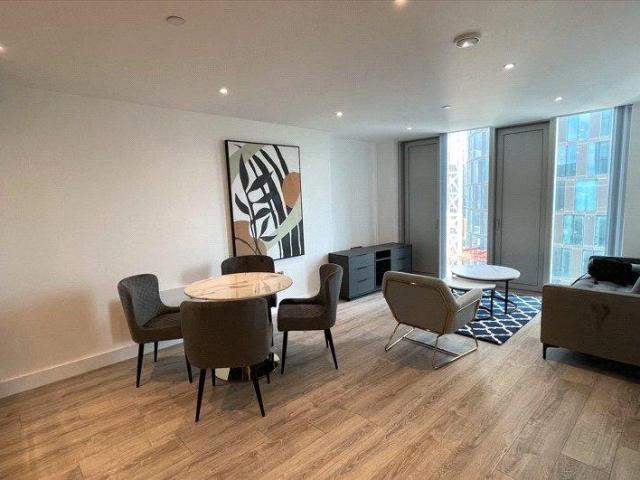 Flat for sale in City Centre, Georgia