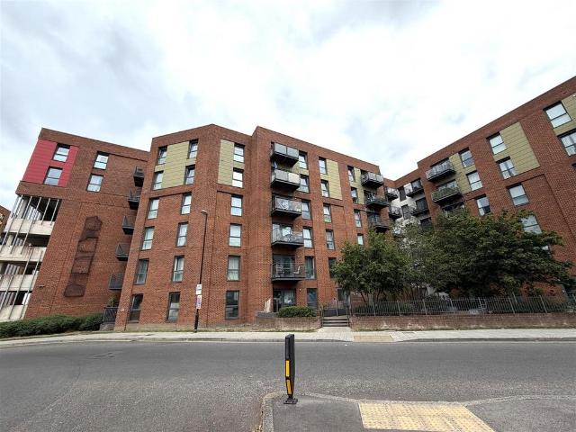 Flat for sale in Woolston, City Of Southampton