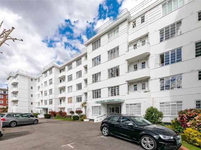 Flat for sale in Belsize Park, Primrose Hill