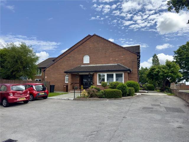 Flat for sale in Heswall, Wirral