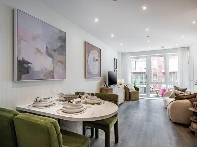 Flat for sale in Watford Rural, Batchworth